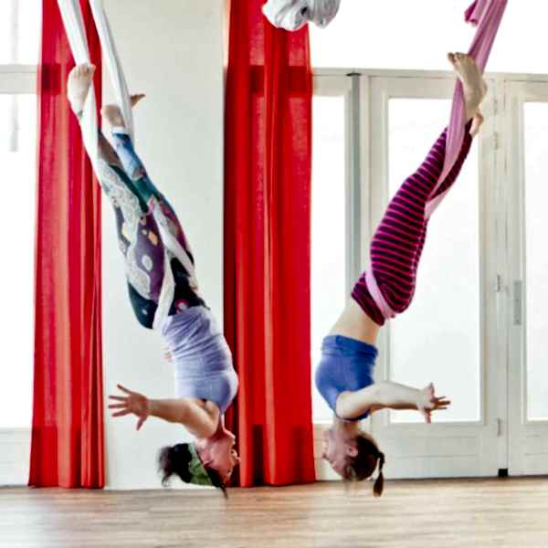 Aerial_Yoga_Teacher_training_rotterdam